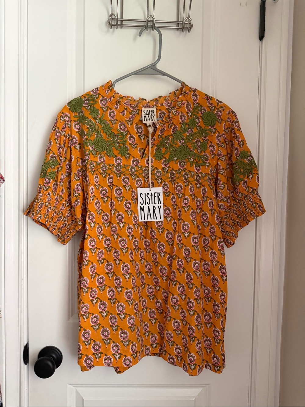 NWT | SISTER MARY Camilla Top Size XL Embroidered Smocked‎ Sleeves Boho Cotton